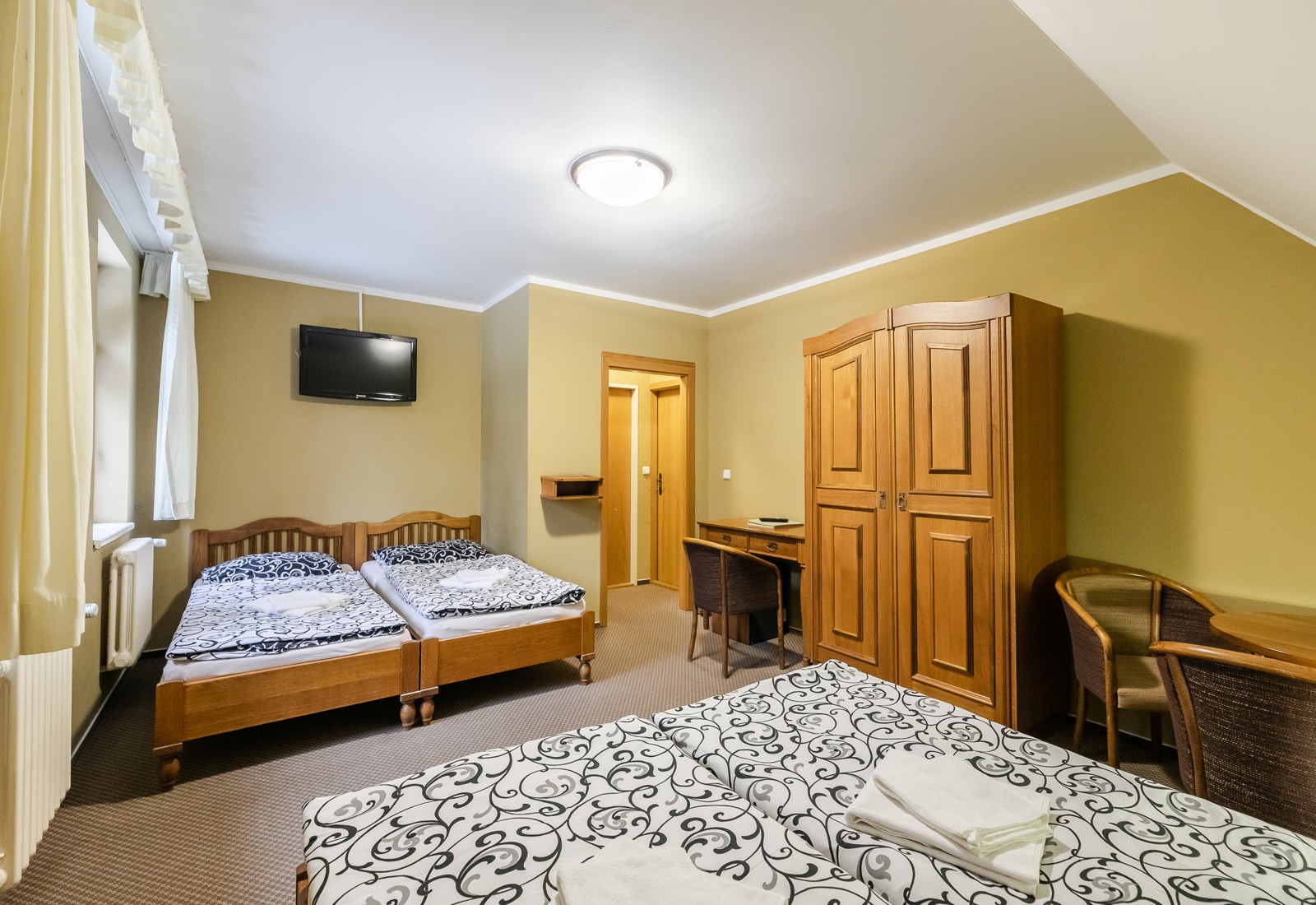 Hotel Perla Jizery - rodinný pokoj - Apartments prague - apartment in prague - prague apartment: e-jizerky.cz